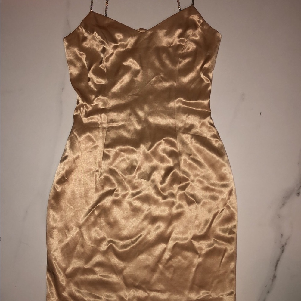 Gold fitted dress